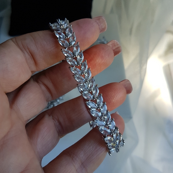 Swarovski Elements 925 Sterling Silver Double Row Marquis Tennis Bracelet NEW - Picture 12 of 17